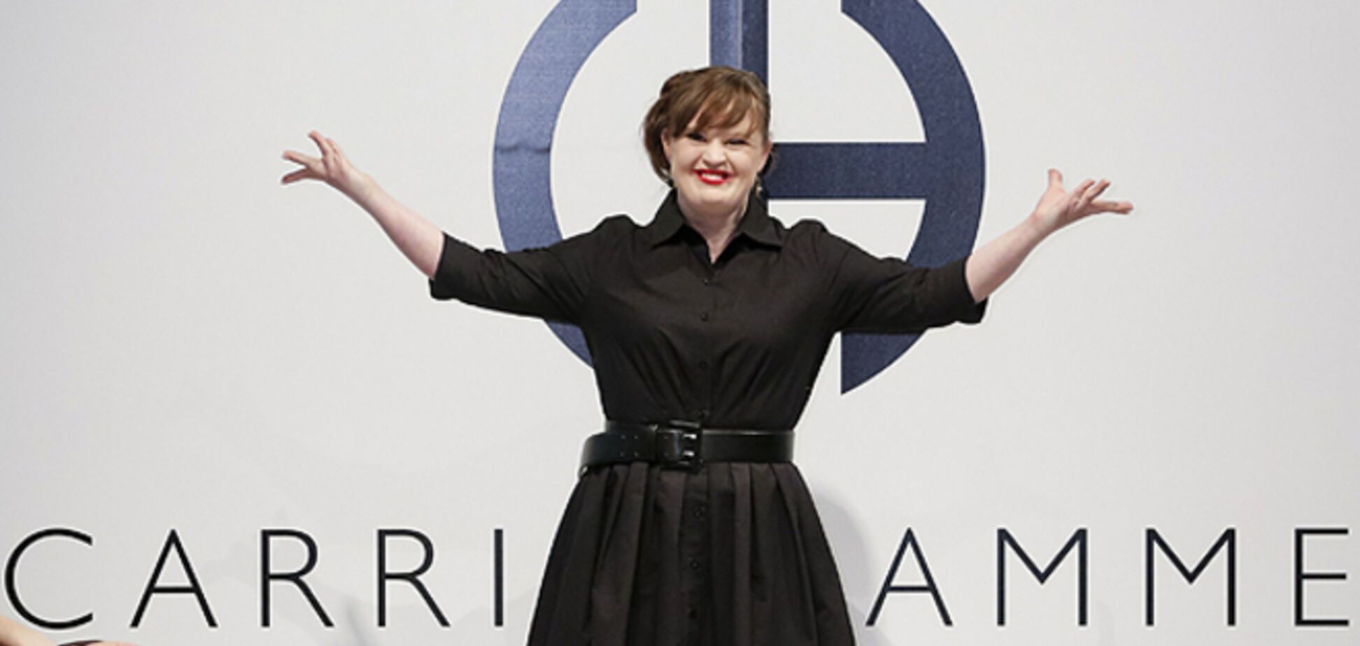 Впервые на подиум в Нью-Йорке вышла девушка с синдромом Дауна