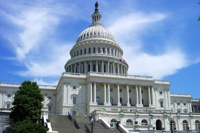 В Конгресс США внесен законопроект, который позволит Обаме предоставить Украине оружие