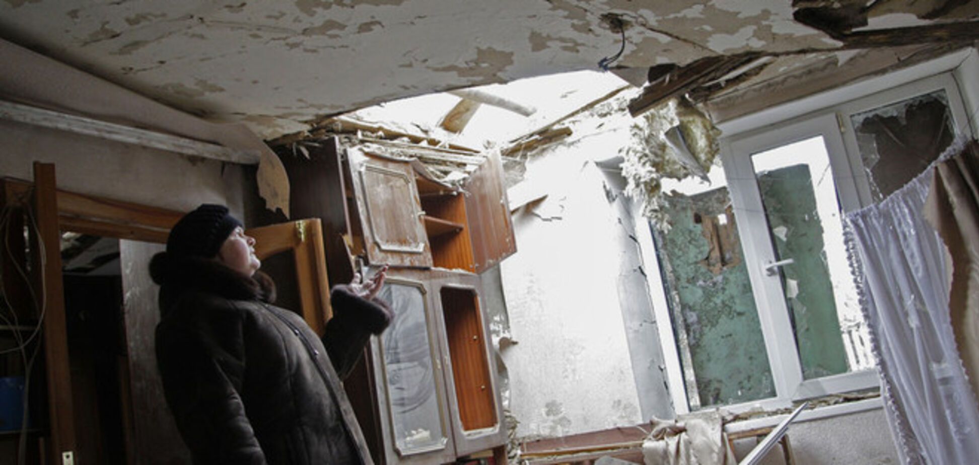 Под обстрелами боевиков за сутки погибли 14 мирных жителей