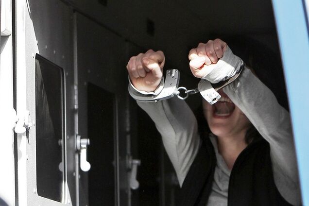 На Луганщине 'казачка' помогала экс-супругу из банды Дремова уничтожать родное село