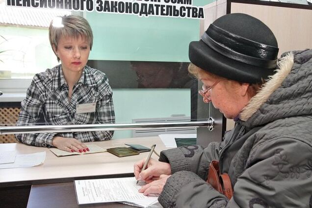 В оккупированном Крыму сотни пенсионеров еще не получили пенсии в этом году