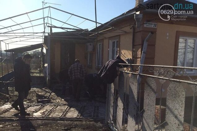 Террористы обстреляли поселок Сартана под Мариуполем, есть жертвы