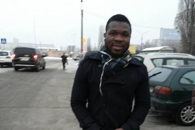 'Афробандеровец' принес бойцам АТО мешок картошки и 20 грн: фотофакт