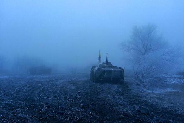 Первое утро перемирия. 'Тишина режет ухо, но все на стреме' - MMS с передовой