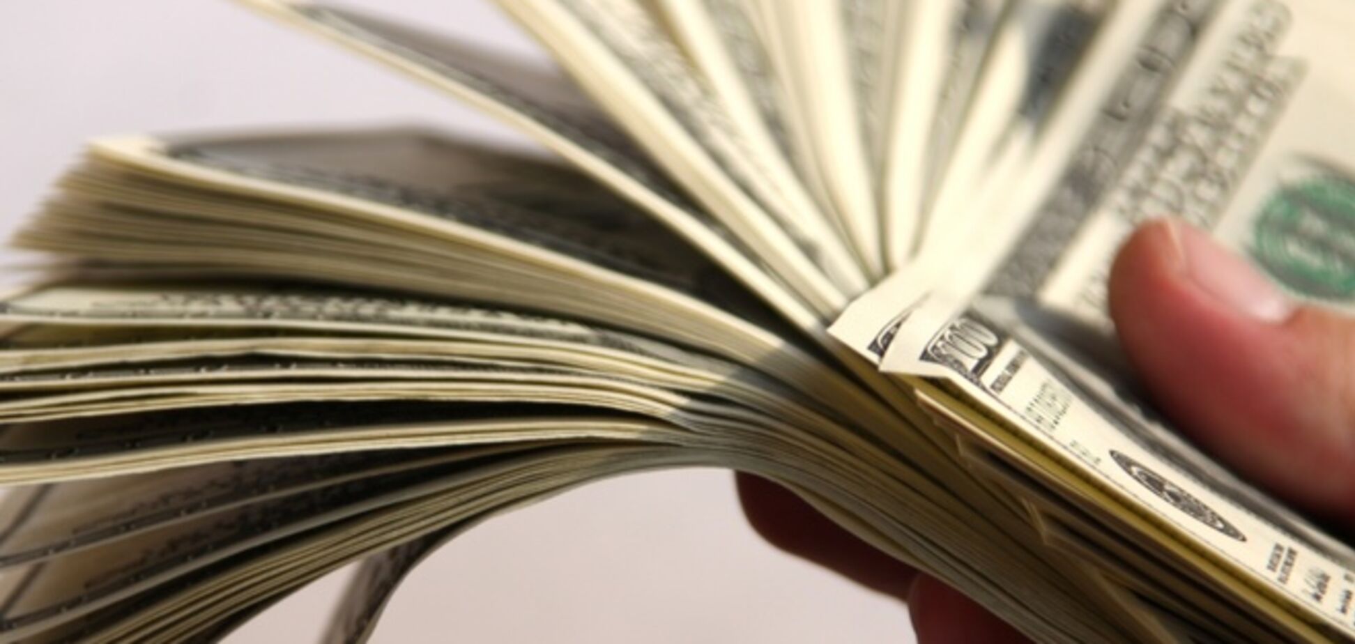 Нацбанк начнет раздавать кредиты без залогов