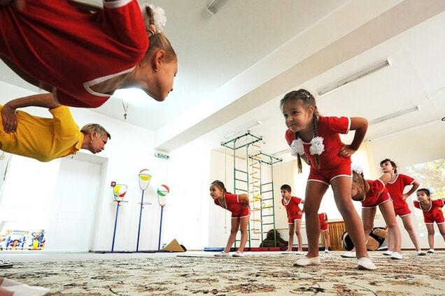 В России пожаловавшихся Путину на голод и безденежье сотрудников детсадов пригрозили уволить