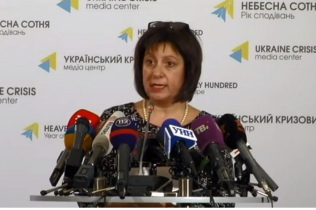 Кабмин заложил в бюджет курс гривни 21,7 за доллар