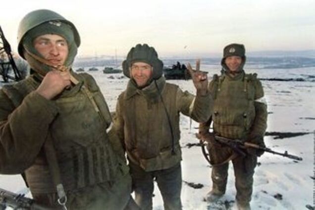 В Мурманске отказавшихся воевать против Украины солдат заперли в казармах и 'уговаривают'