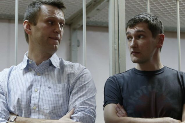 Мосгорсуд подтвердил сроки братьям Навальным