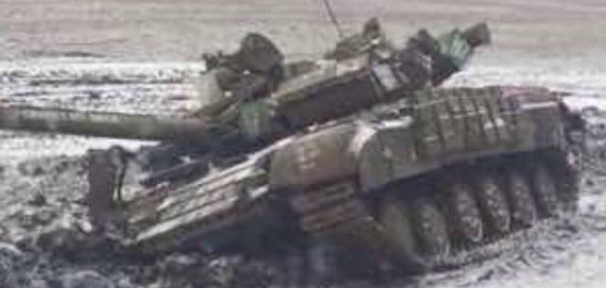 Донецькі партизани підірвали ще один танк бойовиків: фотофакт