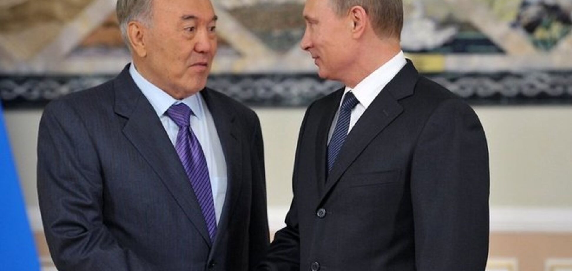 Дрейф от Москвы: как далеко уйдет Казахстан Назарбаева от России Путина