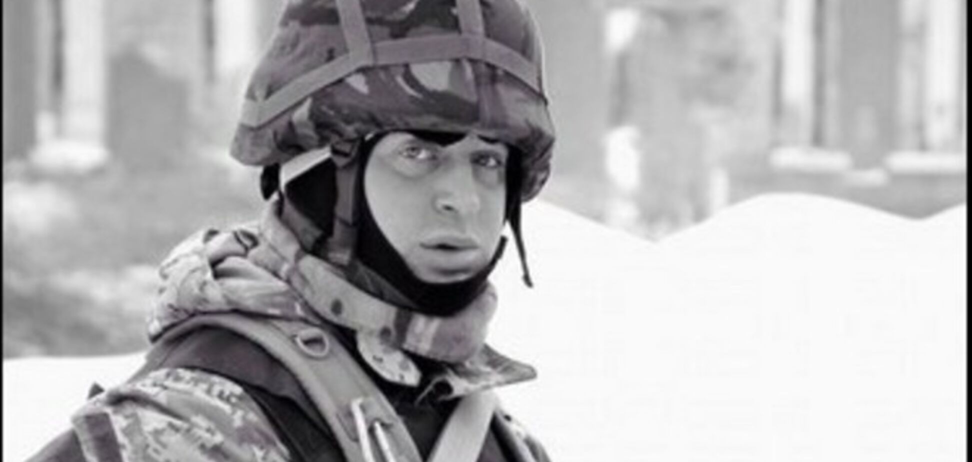 У Дніпропетровськ доставили дев'ять загиблих кіборгів. На одному з них - медальйон з ім'ям