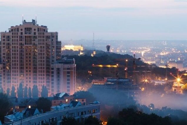 В скандальном доме на Грушевского нашли квартиры Януковича и других чиновников
