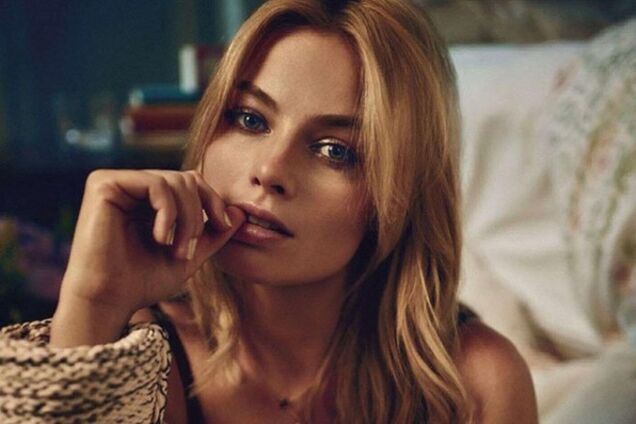 Сексуальная мошенница