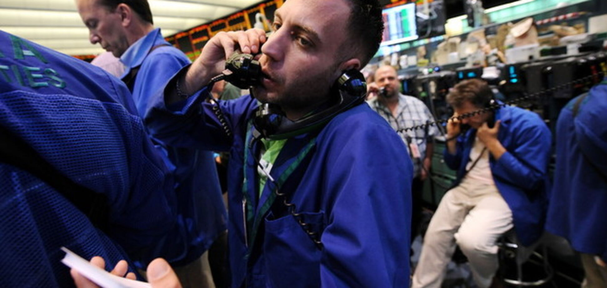 Цены на нефть Brent и WTI снизились