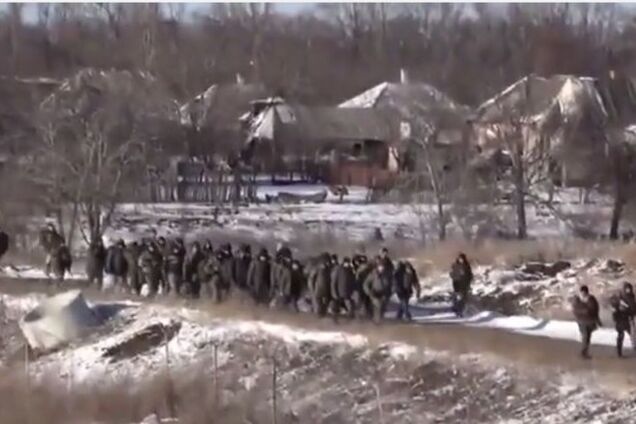 Опубликовано видео пленных украинских военных под Дебальцево