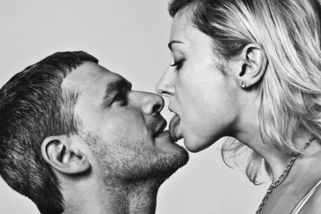 Тоня Матвиенко и Арсен Мирзоян сняли свой вариант '50 оттенков серого'