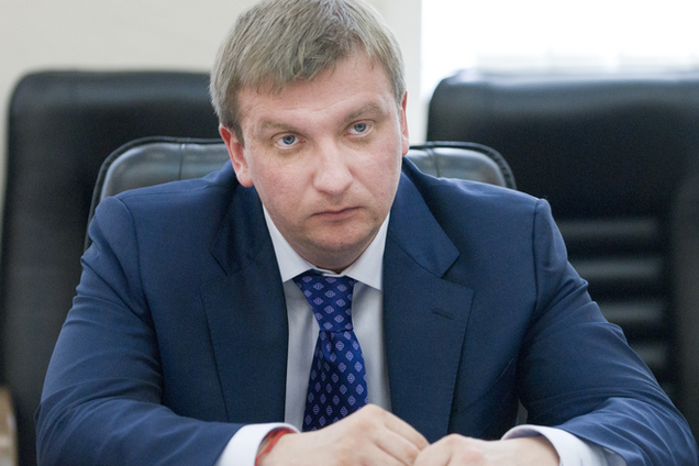 Минюст хочет уволить судей, которые отказались запрещать КПУ