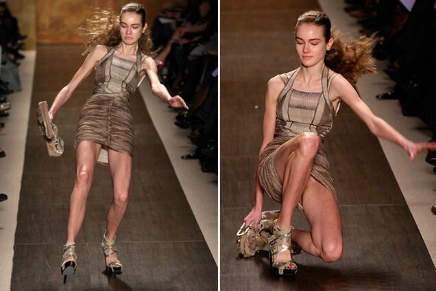 Курьезные падения топ-моделей на подиуме: опубликованы фото