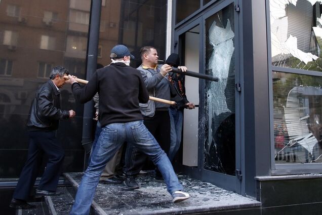 Жители Донецка рассказали шокирующие факты о мародерстве боевиков