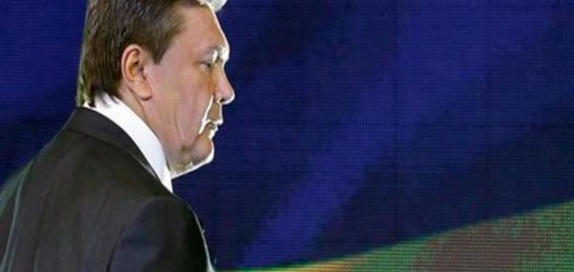 Комментарий: Украина без Януковича - год спустя