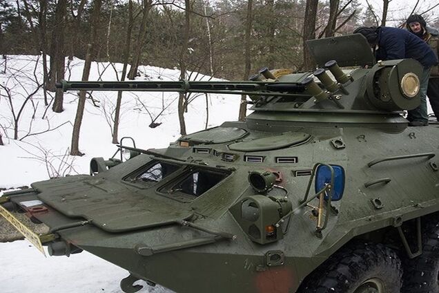 Опубликованы фото нового украинского БТРа с испытаний под Киевом