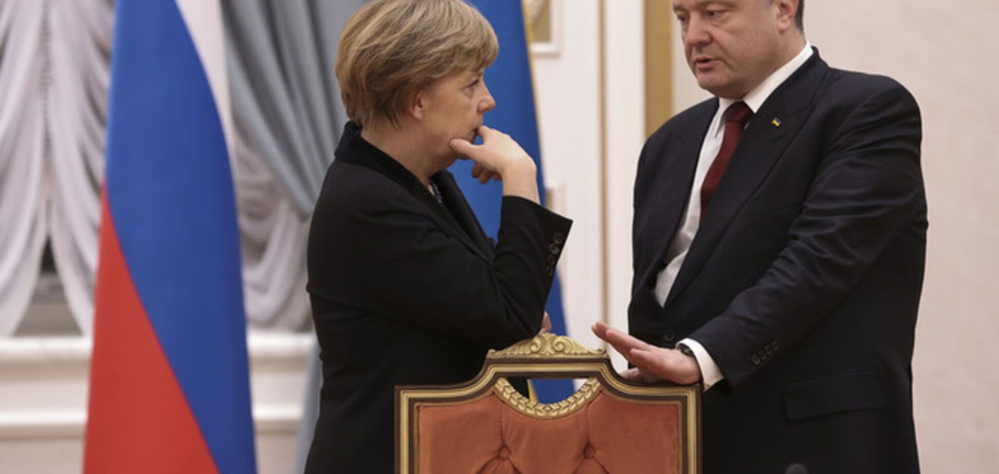 Порошенко и Меркель потребовали свободы для всех украинских заложников