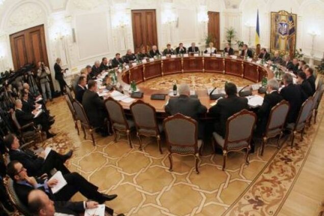 Военное положение могут использовать для 'отжатия' бизнеса - эксперт