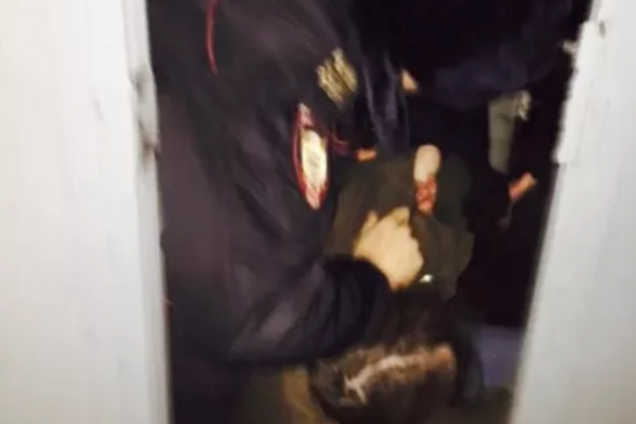 В Москве полиция задержала активистов, которые хотели почтить память Небесной Сотни: фотофакт