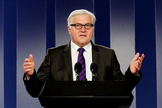 Штайнмайер перечислил преграды к введению миротворцев в Украину