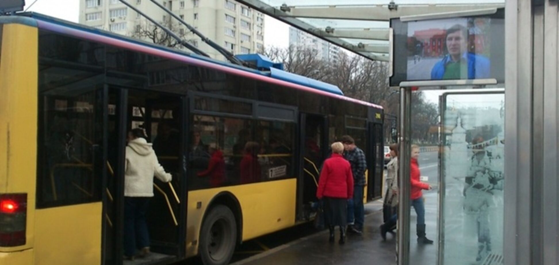 В Киеве переименовали еще пять остановок
