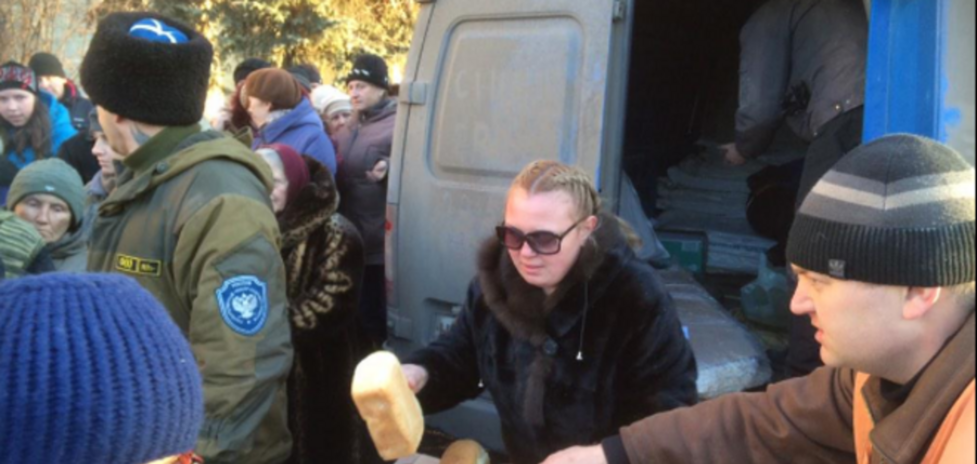 Улюблена 'актриса' Путіна засвітилася в Дебальцеве: у гастролерки нова роль. Фотофакт