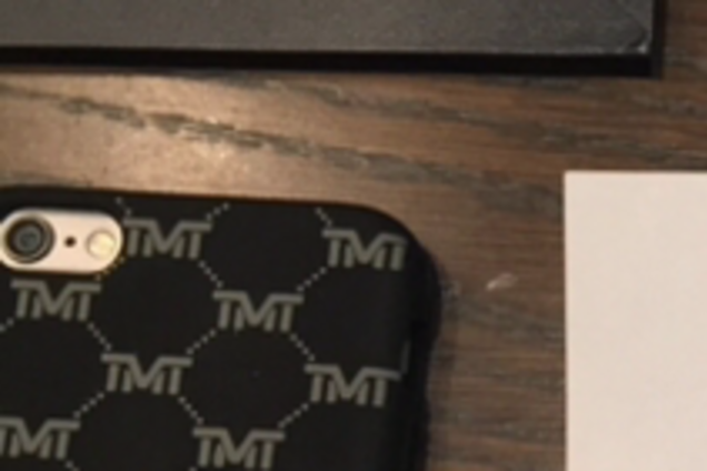 Легендарные Мейвезер и Пакьяо подписали контракт на бой