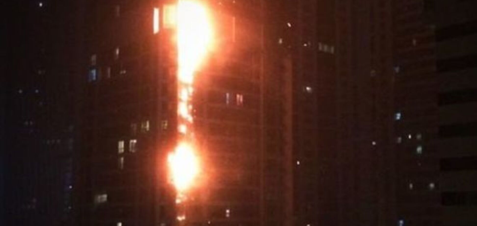 В Дубае вспыхнул 79-этажный небоскреб 'Факел': фото и видео пожара
