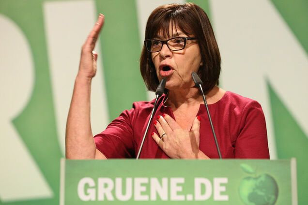 Минские договоренности подразумевают сохранение Донбасса в составе Украины - евродепутат