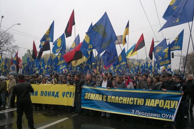 Кремль планирует организовать в Киеве националистический 'Майдан' - The Sunday Times