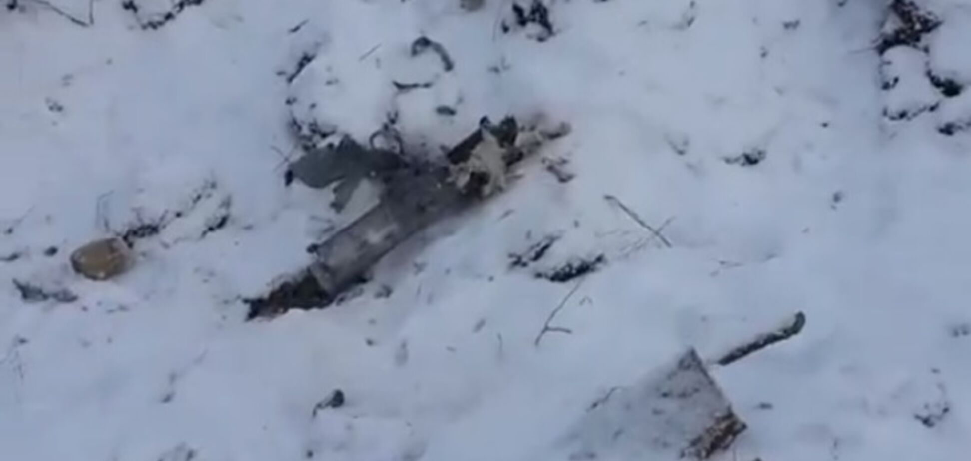 В блиндаж бойцов АТО залетел снаряд 'Града'. Видеофакт