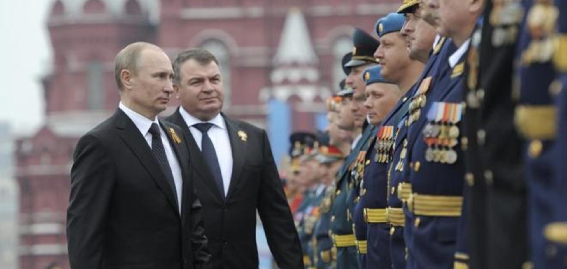 Военными парадами Путин на пустом месте пытается раздуть миф о мощи России - FT