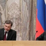 Президент РФ Владимир Путин и помощник Владислав Сурков