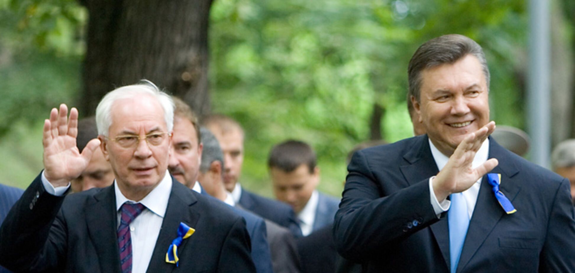 Експерти: раптова поява Януковича і Азарова - нова тактика Росії у війні проти України