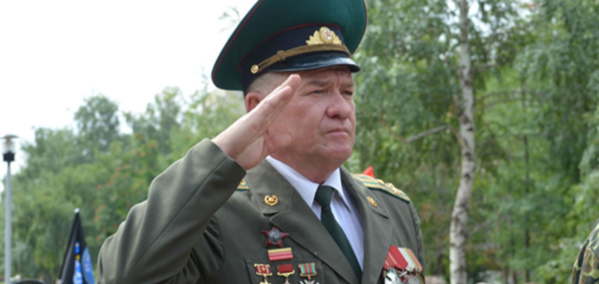 Скандальный 'генерал Ленцов' оказался погрязшим в миллионных долгах отставным российским полковником