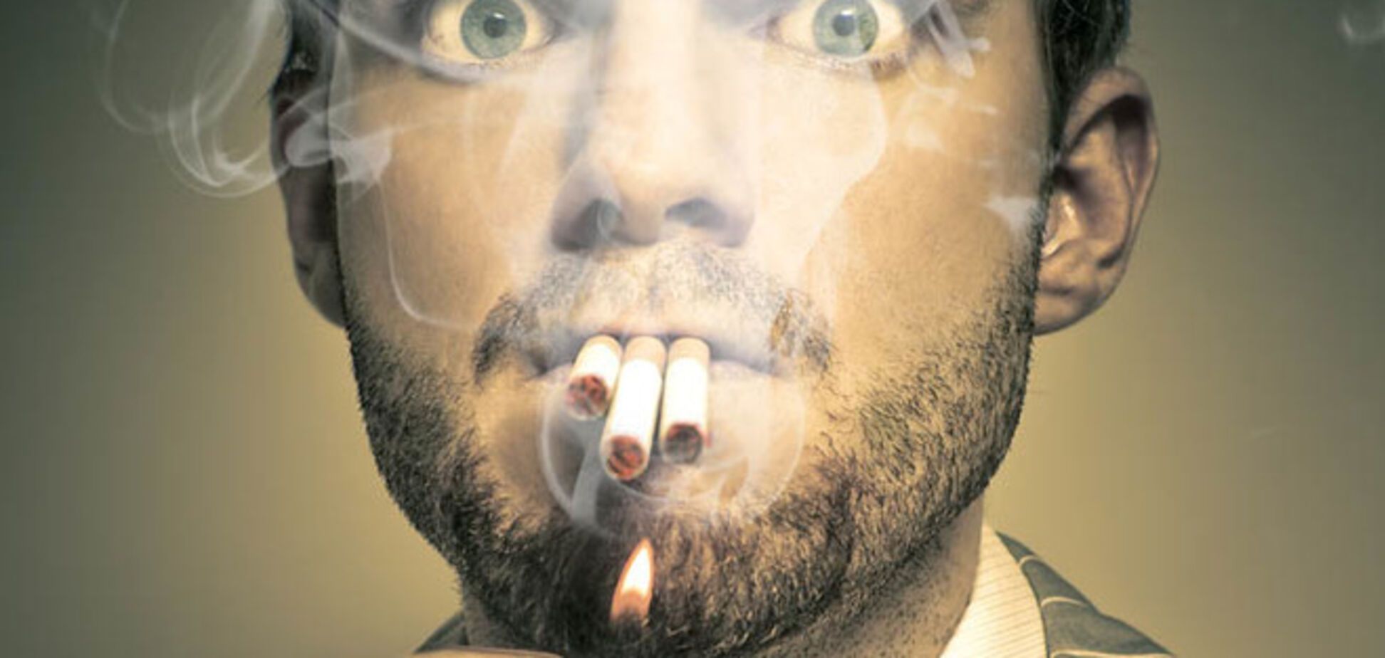 Курение совершенно не помогает успокоить нервы