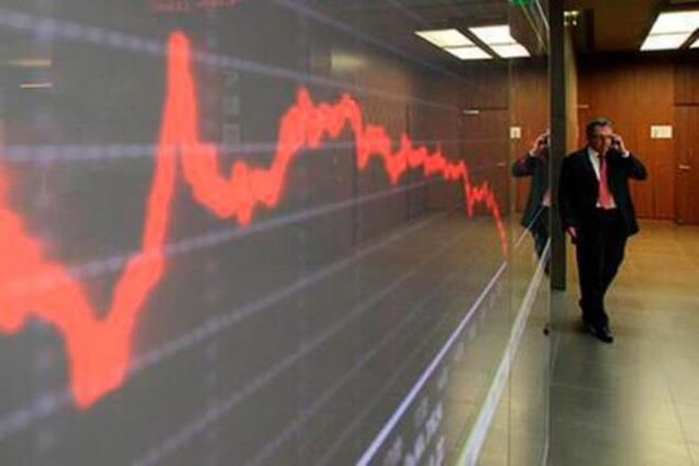 В Кремле обвинили рейтинговые агентства в подталкивании экономики России к дефолту