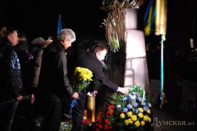 Открытие под Одессой памятника "Птица свободы"