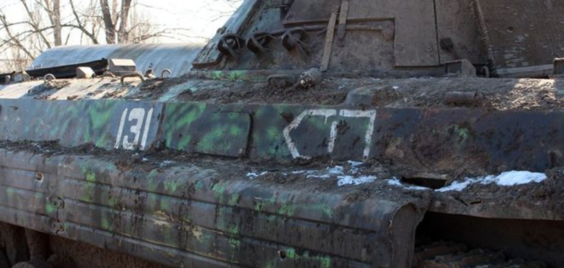 В штабе АТО показали, что делают с захваченными российскими танками и БМП: фото техники
