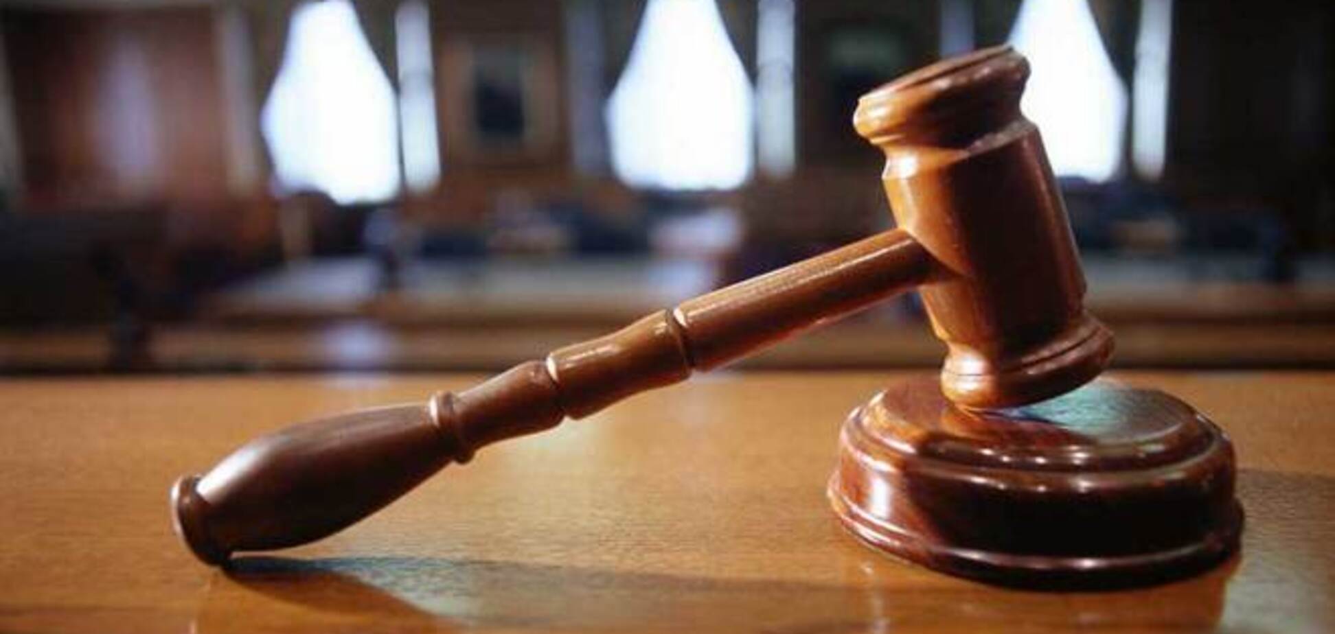 На Львовщине суд приговорил к тюремному сроку двух депутатов за взяточничество 
