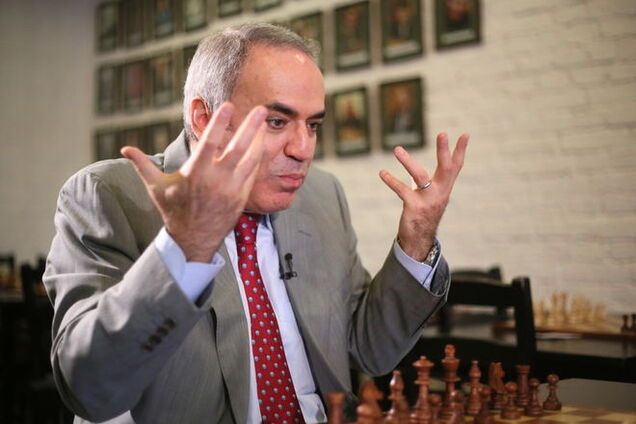 Каспаров: каждый день Путина при власти увеличивает вероятность распада России