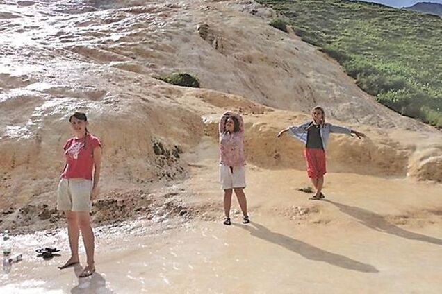 Удивительная Чечня и опасный Дагестан: три украинки объехали 'своим ходом' 6 стран со строгими нравами