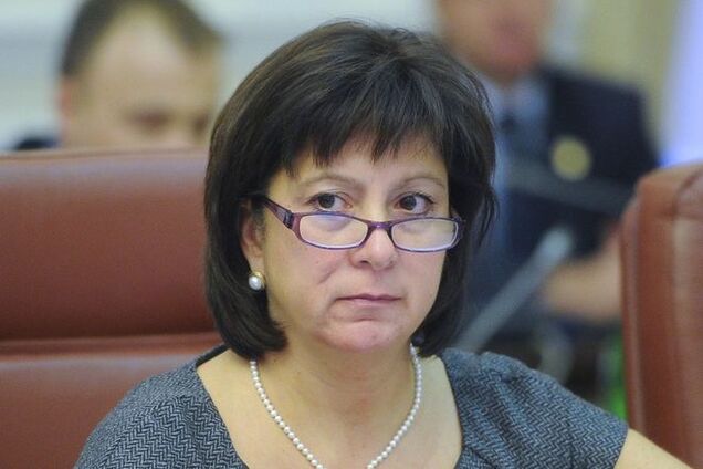 Яресько: поддержать Украину финансово - это взять лишь часть бремени, лежащего на стране