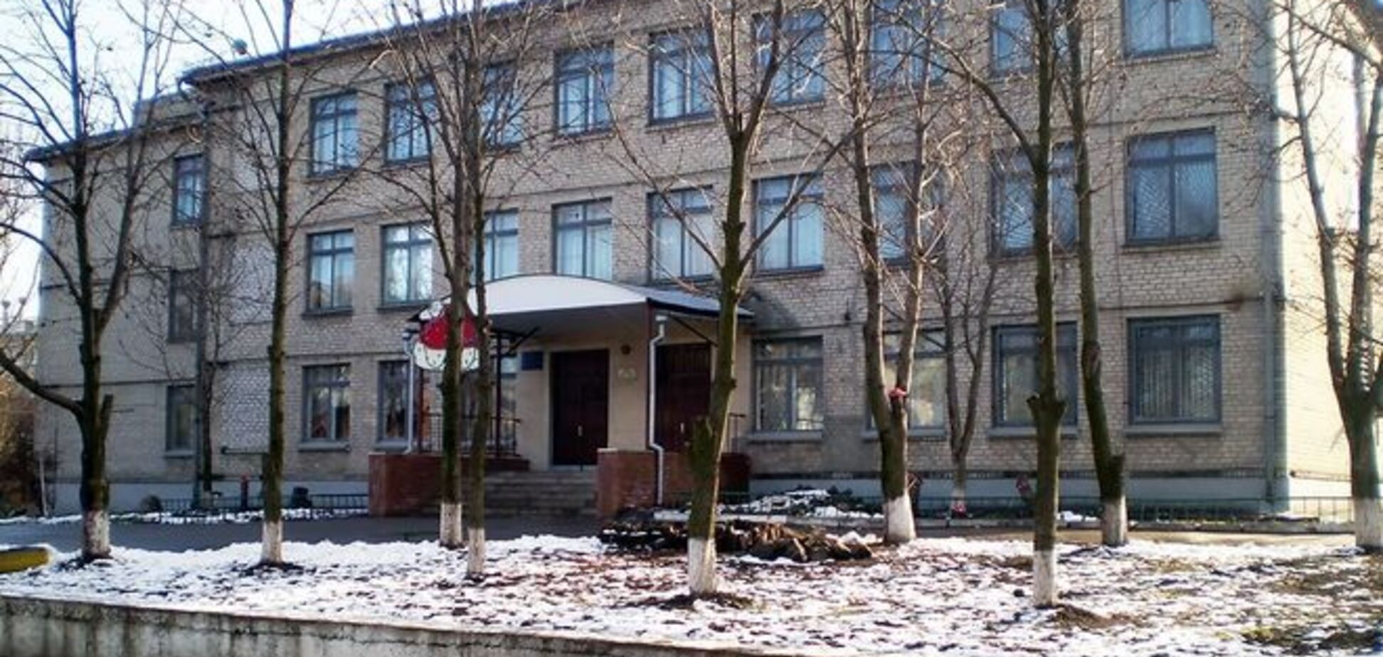 Голодні вчителі Луганська пригрозили бойовикам припиненням роботи шкіл з 9 березня: нам нічим годувати свої сім'ї